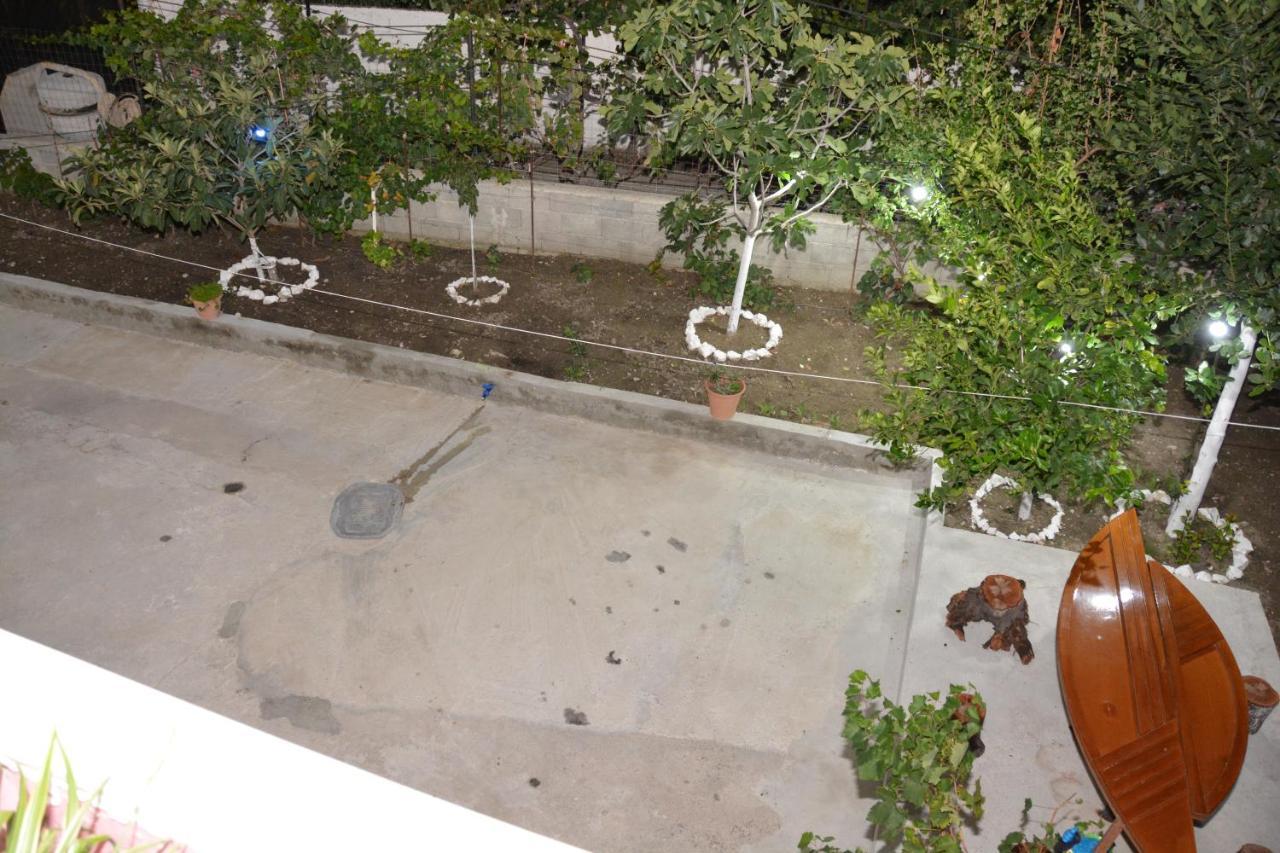 Mico'S Apartments Vlore Exterior photo