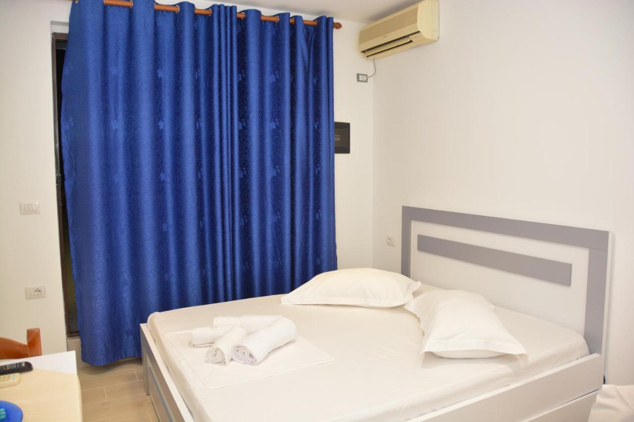 Mico'S Apartments Vlore Exterior photo